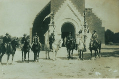 inauguation-église-chevaux